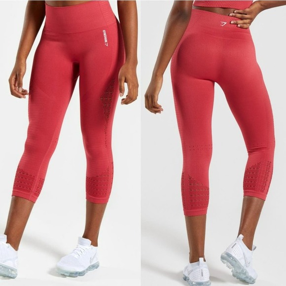 NWOT GYMSHARK Women's Pink Energy Seamless Capri Leggings Size Small - Picture 1 of 14